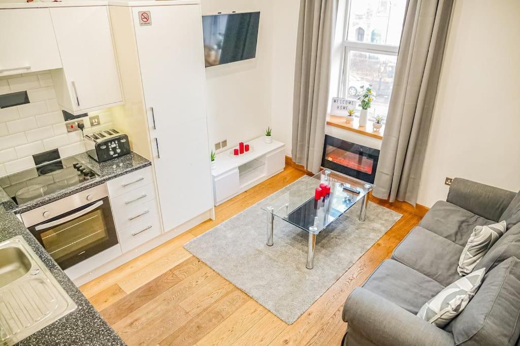 Charming City Centre Apartment Cardiff Buitenkant foto